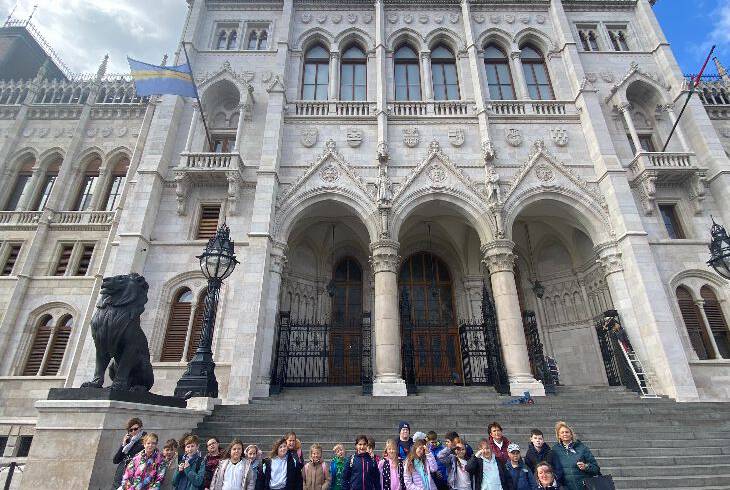 Budapesten jrt a 4. vfolyam