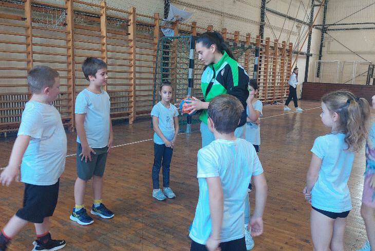 Kzilabda az iskolban