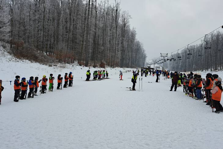 S��lm�ny Epl�nyben az �t�dikesekkel