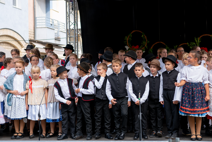 Tndrrzsa Folkfest