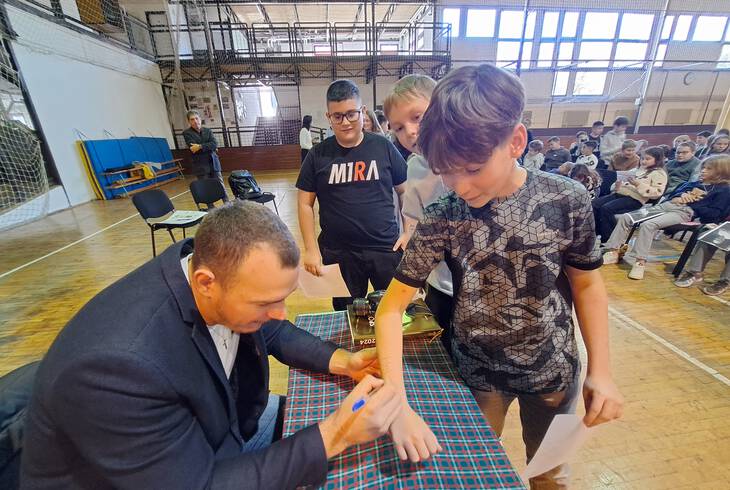 Plyaorientcis nap az 5-6. vfolyamon
Halsz Bence olimpikon ltogatott el hozznk.